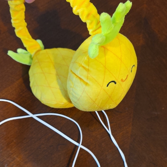 (J61)  Pineapple On-Ear Headphones - Picture 4 of 4